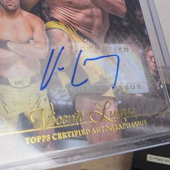Vicente Luque Topps Gold Label UFC Certified Autograph Card #234/249 2024 Topps - Picture 5 of 11